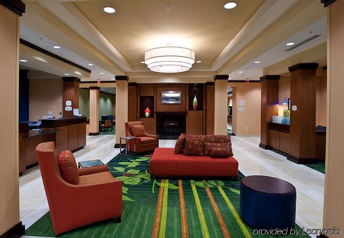 Fairfield Inn & Suites Louisville East Экстерьер фото